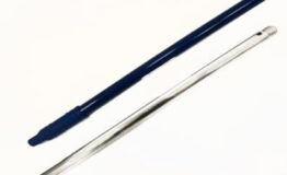 MANGO  FREGONA/CEPILLO NEGRO  1,40 C/ TALADRO